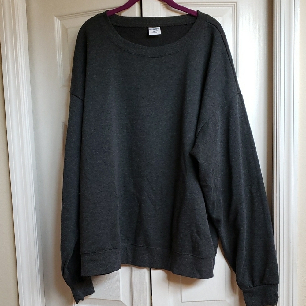 Men's Charcoal Gray Sweatshirt